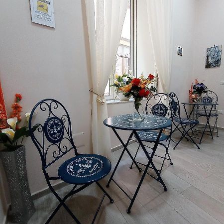 Bed and breakfast Essenza Di Napoli Extérieur photo